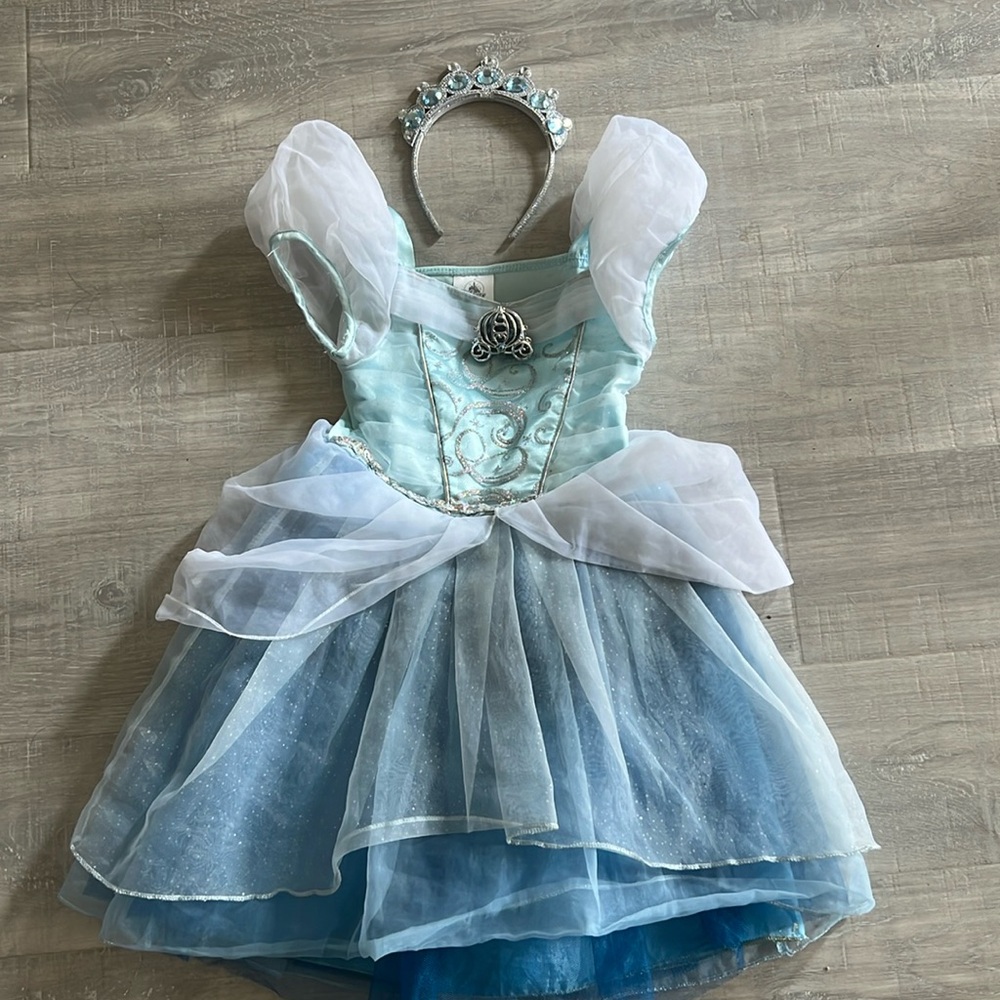 Stunning Cinderella Costume 3T